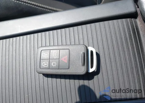 2018 Volvo S60 T5 Dynamic from USA, damaged, VIN YV140MTL0J2451184